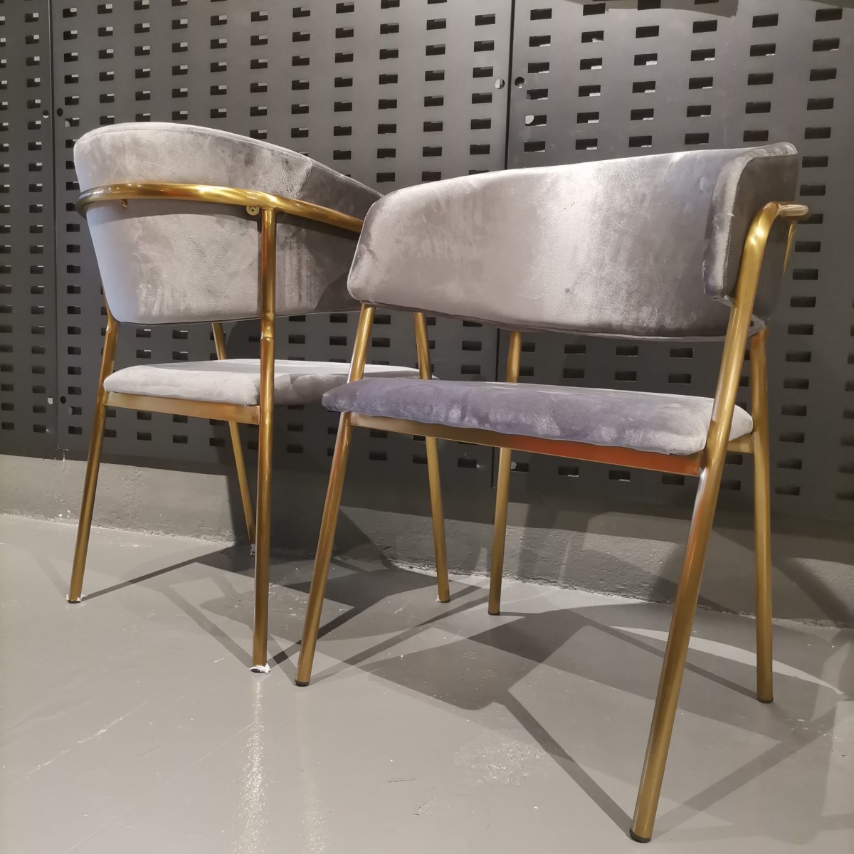 Silla de comedor de terciopelo con patas doradas SL-9 - Imagen 2